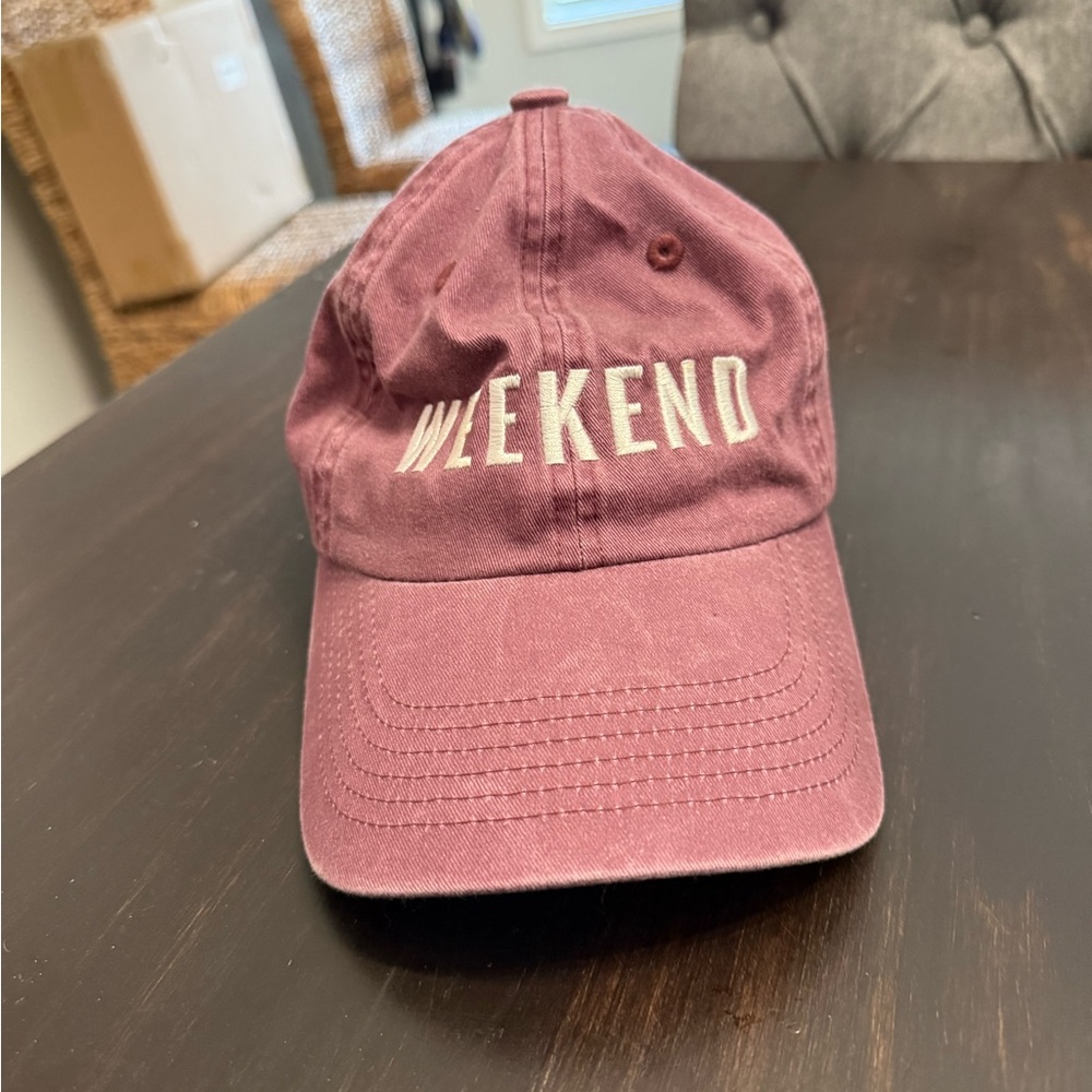 Weekend Burgundy Women's Cap